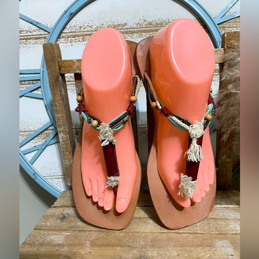 J Jill Womens Boho Leather Thongs Fliip Flops Beaded Fringe Sandals Sz 9 NEW!